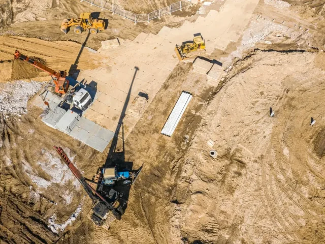 Jakie mogą być konsekwencje zaniedbania badań gruntu przed budową?