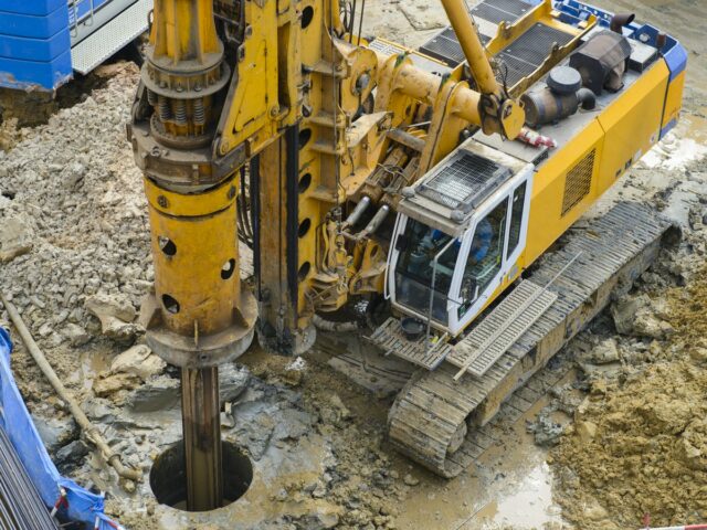 Co mają na celu odwierty geologiczne pod budowę domu?